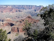 Il y a plusieurs hypothèses, très différentes, sur la date de formation du Grand Canyon.