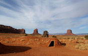 Les Hogans sont les habitations traditionnelles qu'utilisaient les Navajos.